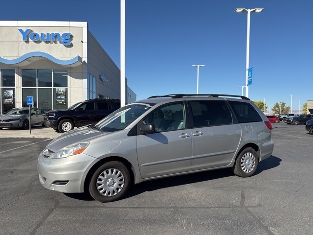 2009 Toyota Sienna CE