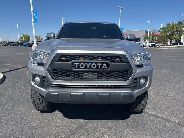 2019 Toyota Tacoma TRD Off-Road 4x4 photo 2
