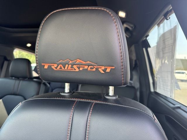 2025 Honda Pilot TrailSport - Photo 17