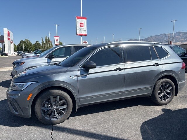 2024 Volkswagen Tiguan SE Wolfsburg Edition photo 2