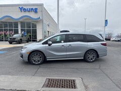 2026 Honda Odyssey Touring Van Passenger