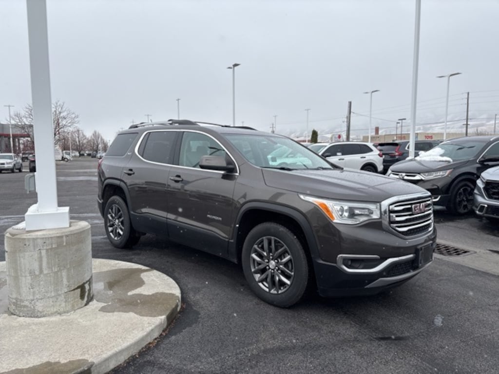 Used 2019 GMC Acadia SLT-1 SUV