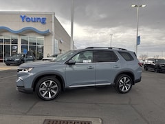 2025 Honda Pilot Touring SUV