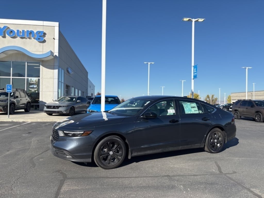 New 2025 Honda Accord LX Sedan