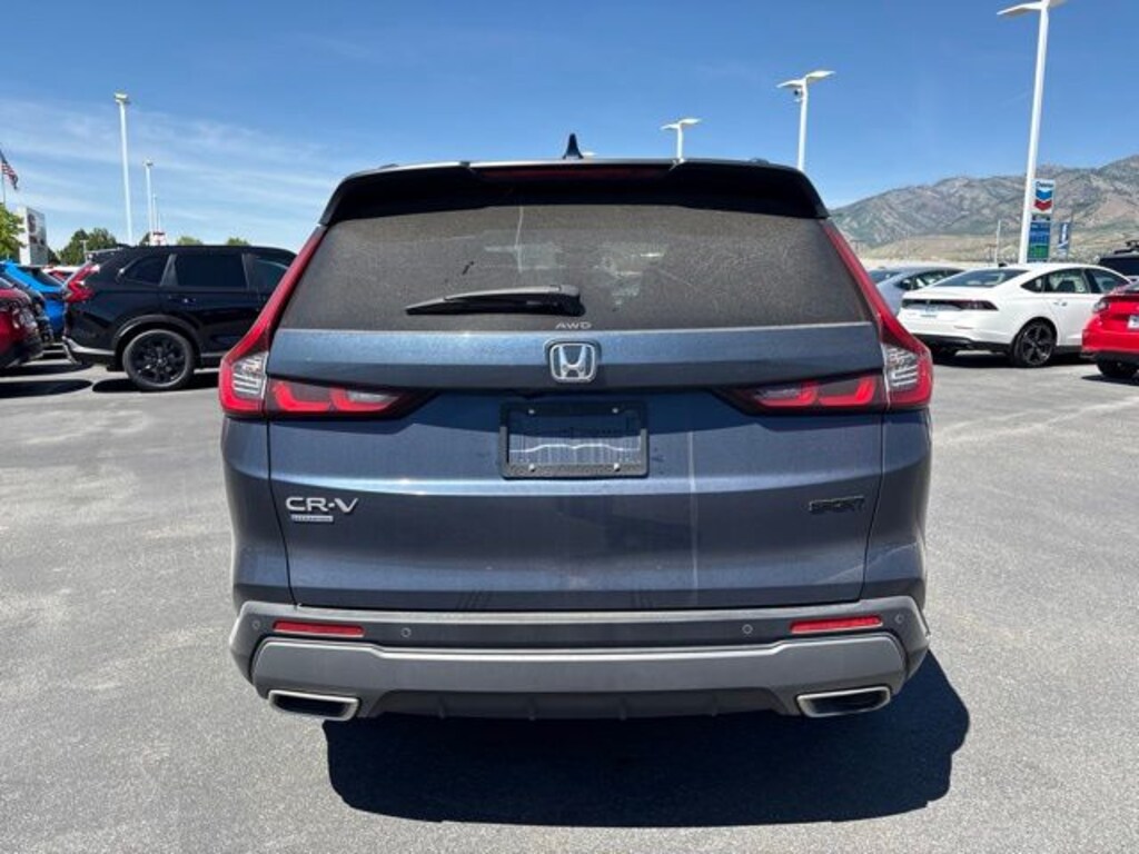 Used 2025 Honda CR-V Hybrid Sport-L SUV
