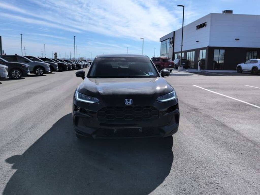 Used 2025 Honda HR-V LX SUV