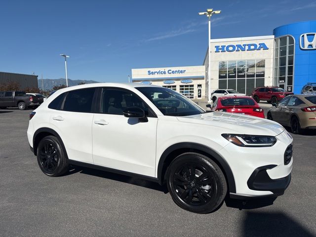 2027 Honda HR-V Sport AWD's photo
