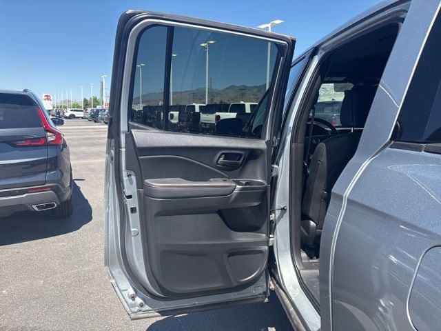 2025 Honda Ridgeline TrailSport - Photo 21
