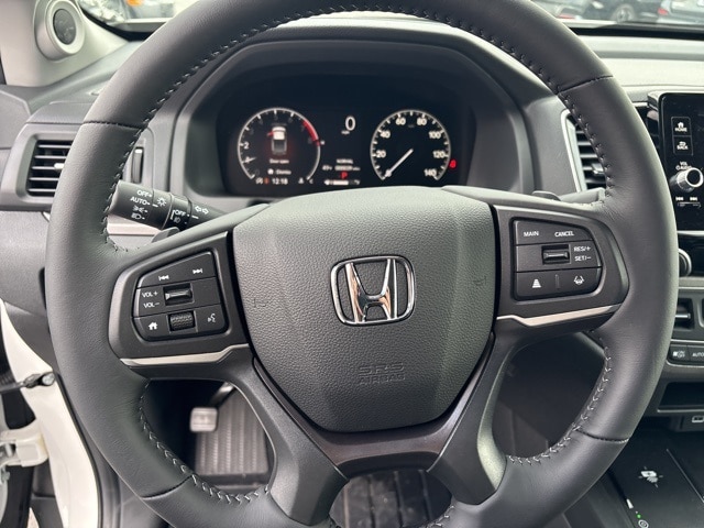2025 Honda Ridgeline Sport - Photo 14