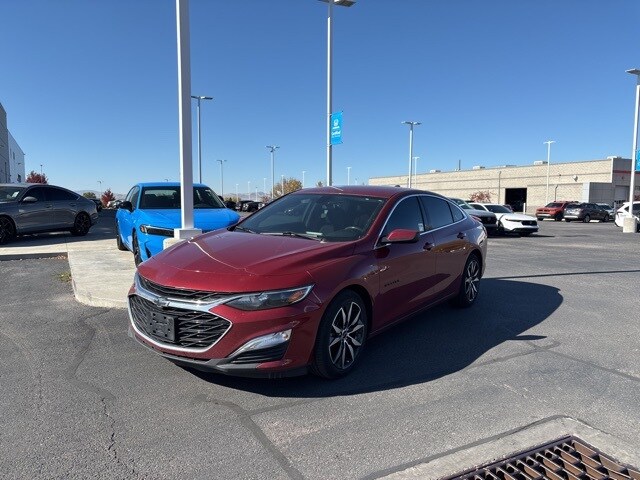 2020 Chevrolet Malibu RS photo 2