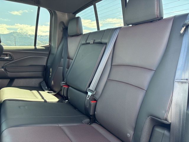2026 Honda Ridgeline Black Edition - Photo 25