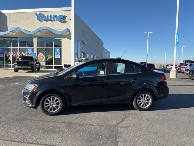 2017 Chevrolet Sonic LT