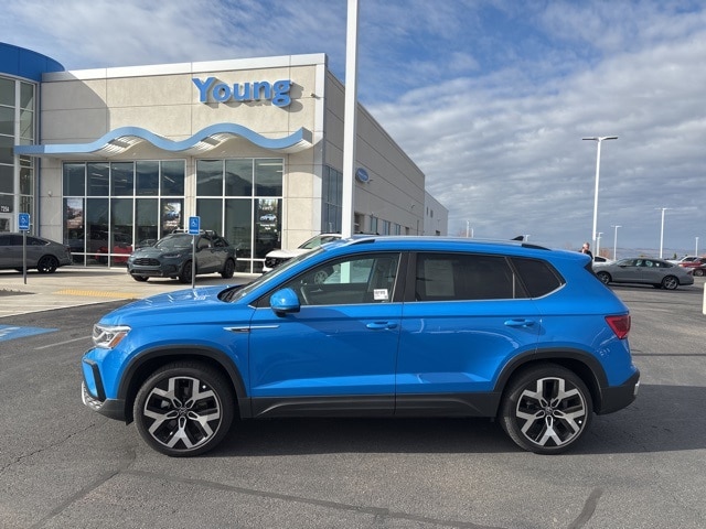 2023 Volkswagen Taos SEL