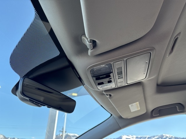 2026 Honda Odyssey Elite - Photo 17
