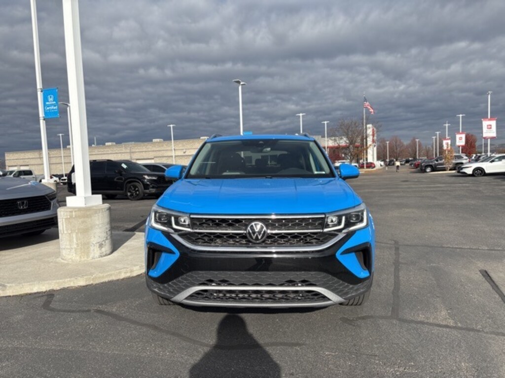 Used 2023 Volkswagen Taos 1.5T SEL SUV