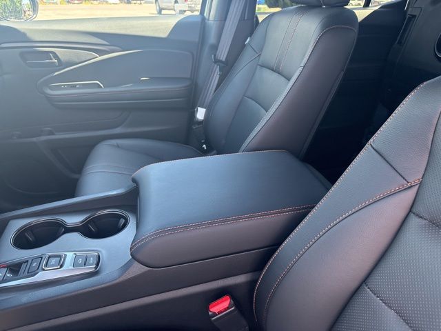 2025 Honda Ridgeline TrailSport - Photo 18