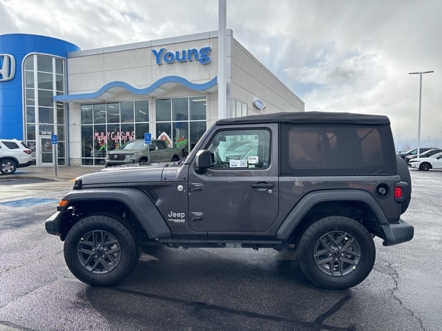 2020 Jeep Wrangler Sport S's photo