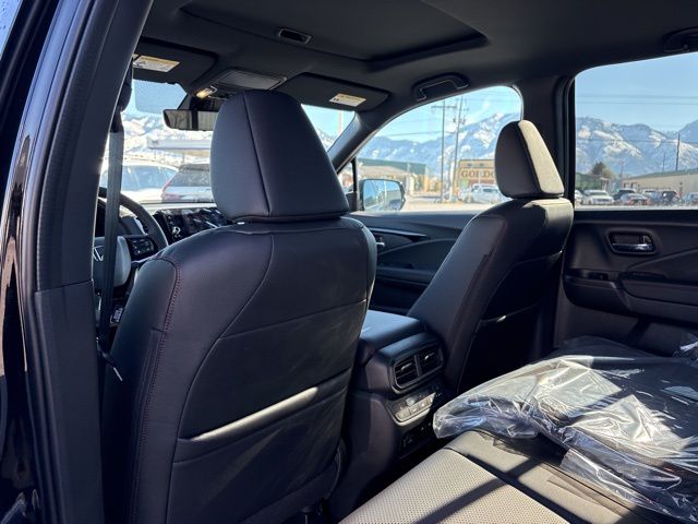 2026 Honda Ridgeline Black Edition - Photo 23