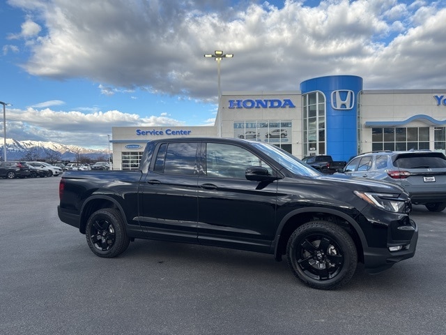 2026 Honda Ridgeline Black Edition's photo