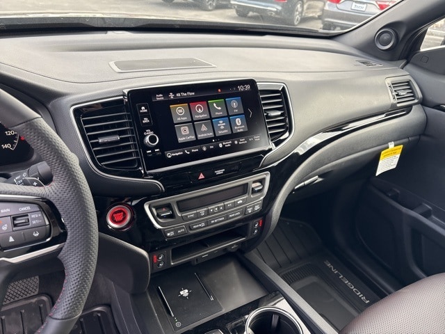 2026 Honda Ridgeline Black Edition - Photo 16