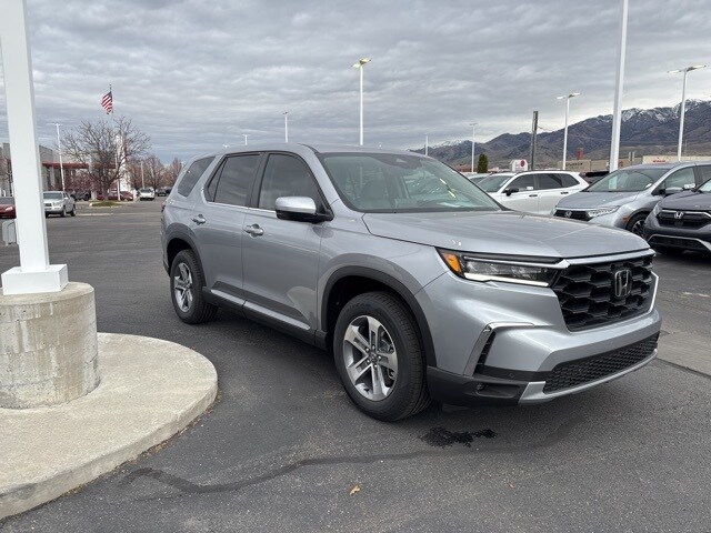 2025 Honda Pilot EX-L photo 3