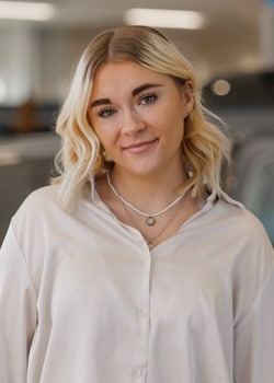Staff member Kira Bangerter from ID_ed0568a5ea78