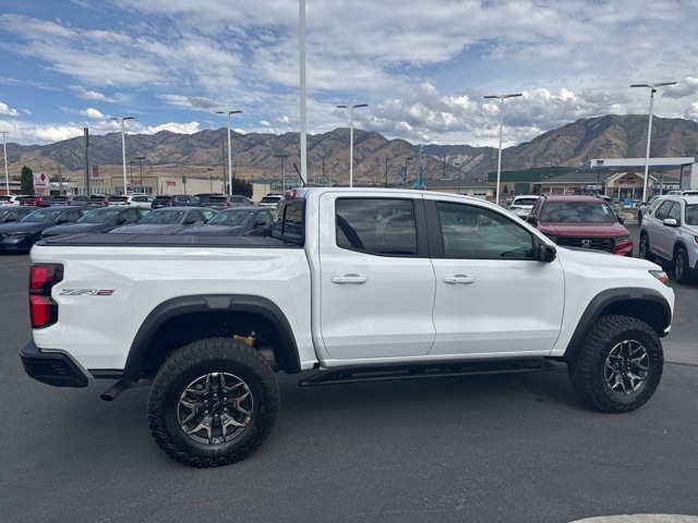 2025 Chevrolet Colorado ZR2 photo 4