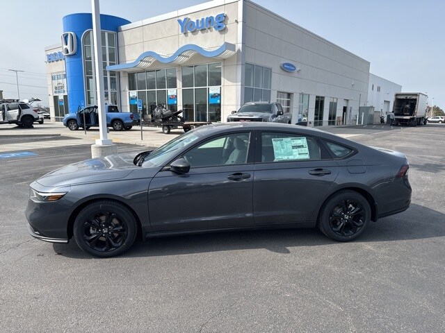 2025 Honda Accord SE photo 2