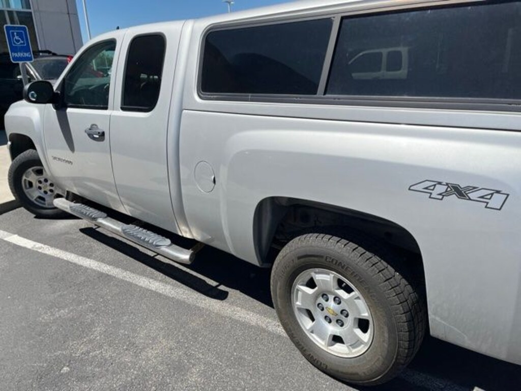 Used 2011 Chevrolet Silverado 1500 LT Truck