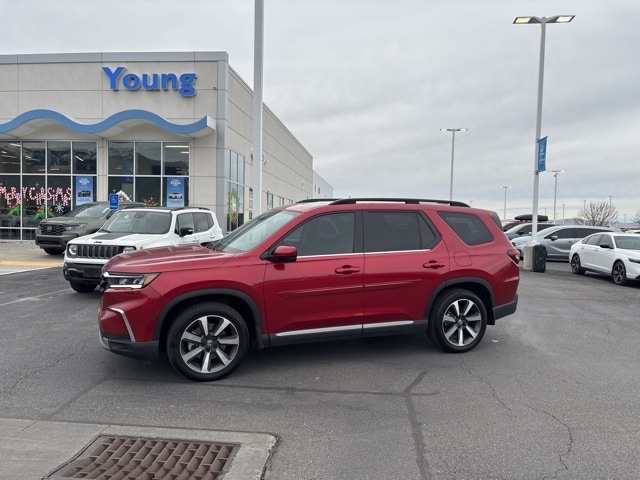 2024 Honda Pilot Elite's photo