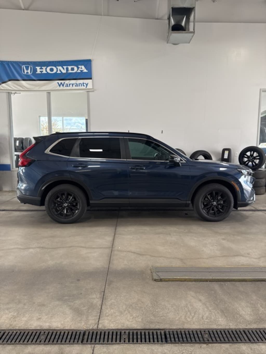 Used 2023 Honda CR-V Hybrid Sport SUV