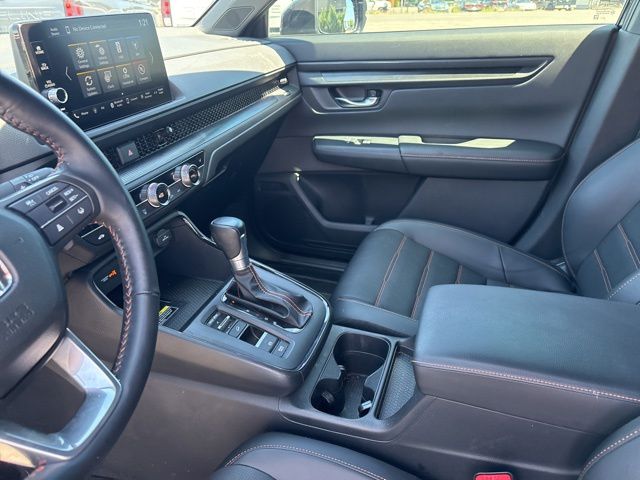 2025 Honda CR-V Sport-L - Photo 14