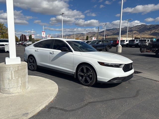 2025 Honda Accord Hybrid Sport photo 4