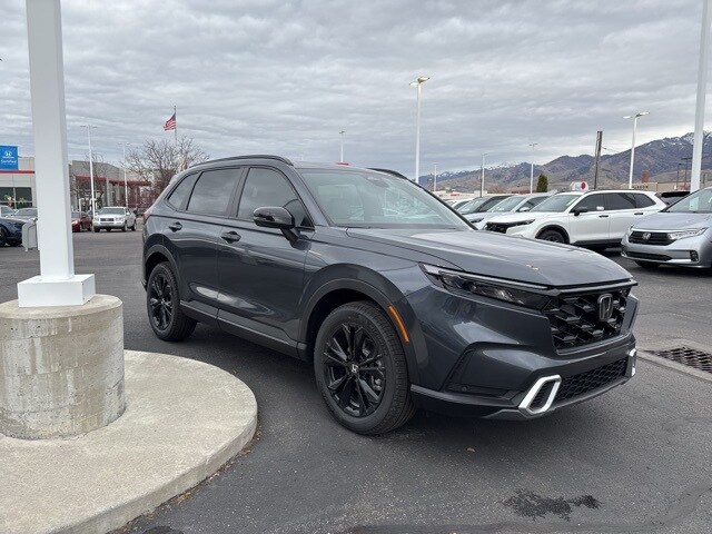 2026 Honda CR-V Hybrid Sport Touring photo 3