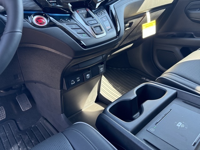 2026 Honda Odyssey Elite - Photo 15