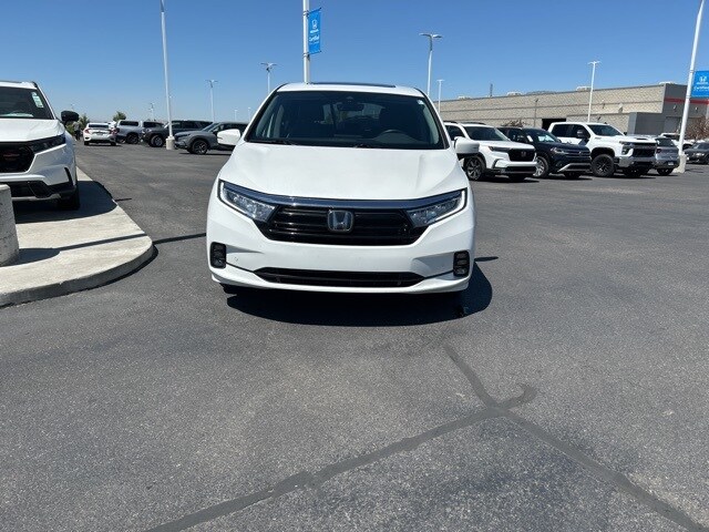 2022 Honda Odyssey Elite photo 3