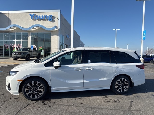 2026 Honda Odyssey Elite's photo