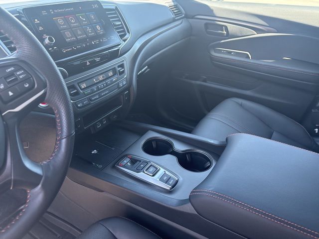 2025 Honda Ridgeline TrailSport - Photo 17