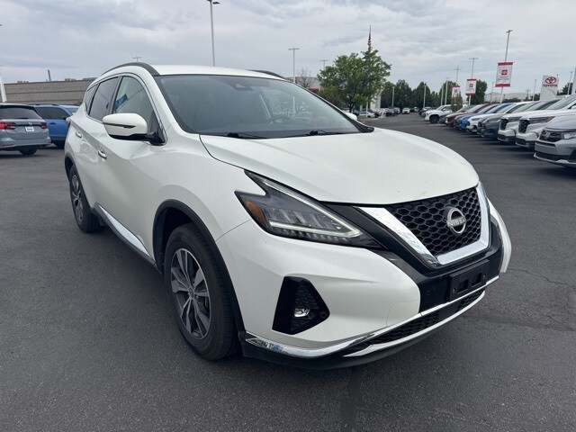 2023 Nissan Murano SV photo 2