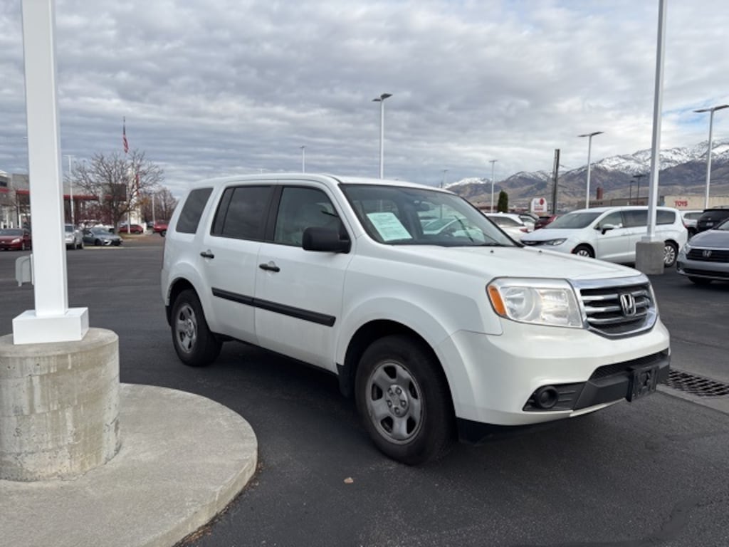 Used 2014 Honda Pilot LX SUV