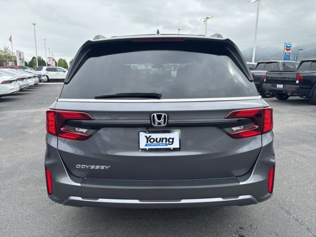 New 2026 Honda Odyssey EX-L Van Passenger