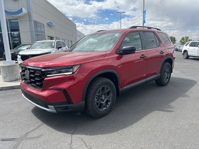 2025 Honda Pilot TrailSport's photo