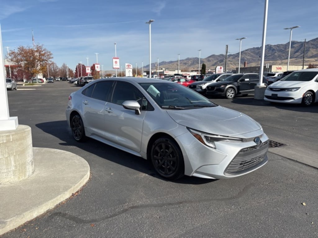 Used 2023 Toyota Corolla Hybrid LE Sedan