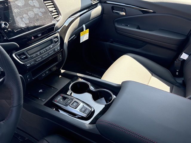 2026 Honda Ridgeline Black Edition - Photo 17