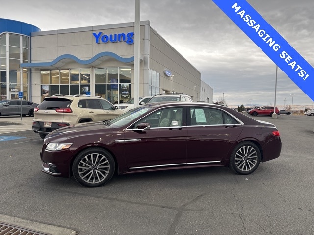 2019 Lincoln Continental Select