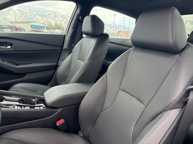 2025 Honda Accord Hybrid Sport-L - Photo 11