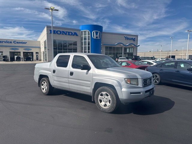 Used 2008 Honda Ridgeline RT with VIN 2HJYK16218H517855 for sale in North Logan, UT