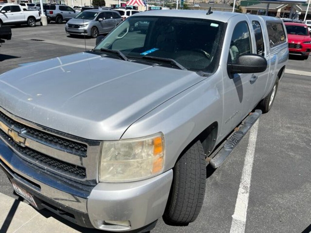 Used 2011 Chevrolet Silverado 1500 LT Truck