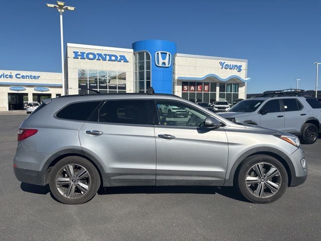 Used 2015 Hyundai Santa Fe Limited with VIN KM8SRDHF8FU120401 for sale in North Logan, UT