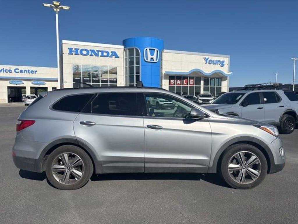 Used 2015 Hyundai Santa Fe GLS SUV